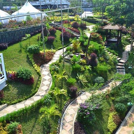 Chevilly Resort And Camp 보고르 외부 사진