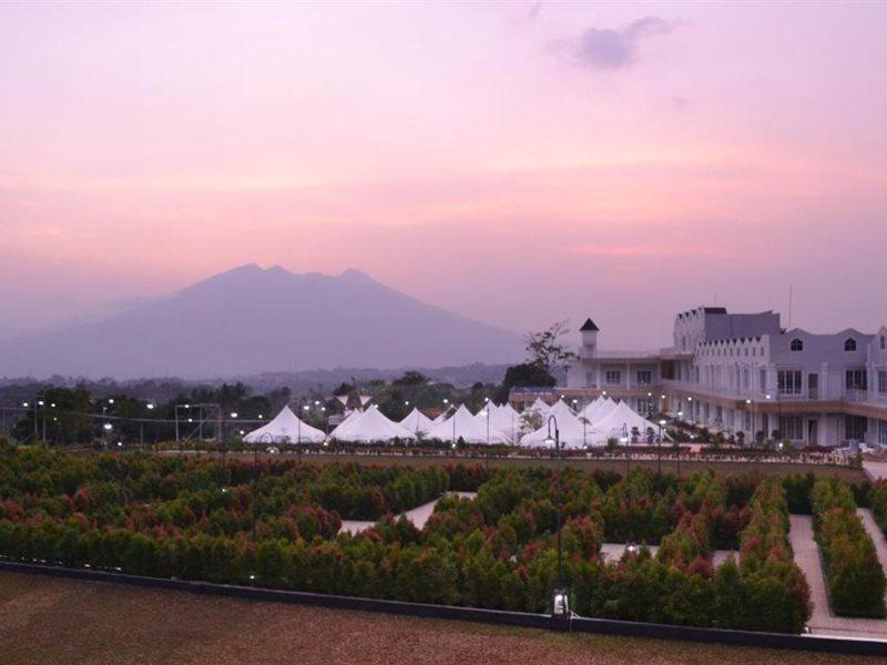 Chevilly Resort And Camp 보고르 외부 사진
